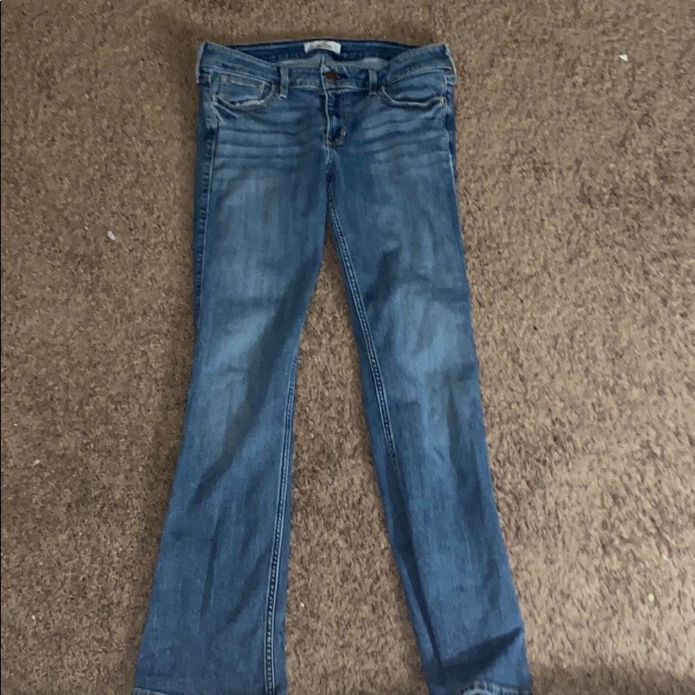 Low waisted jeans